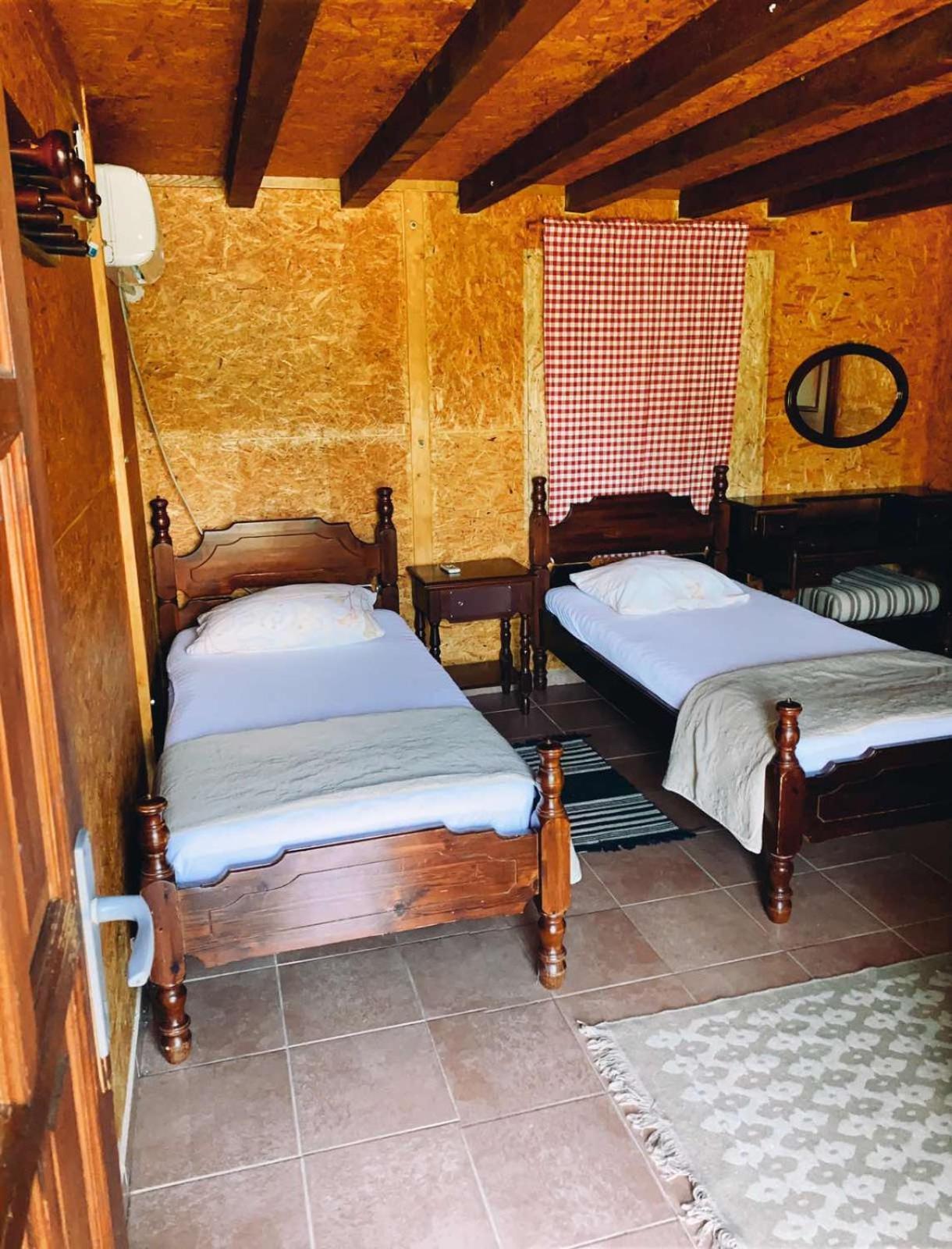 Ponari Wooden Village Resort الغرفة الصورة